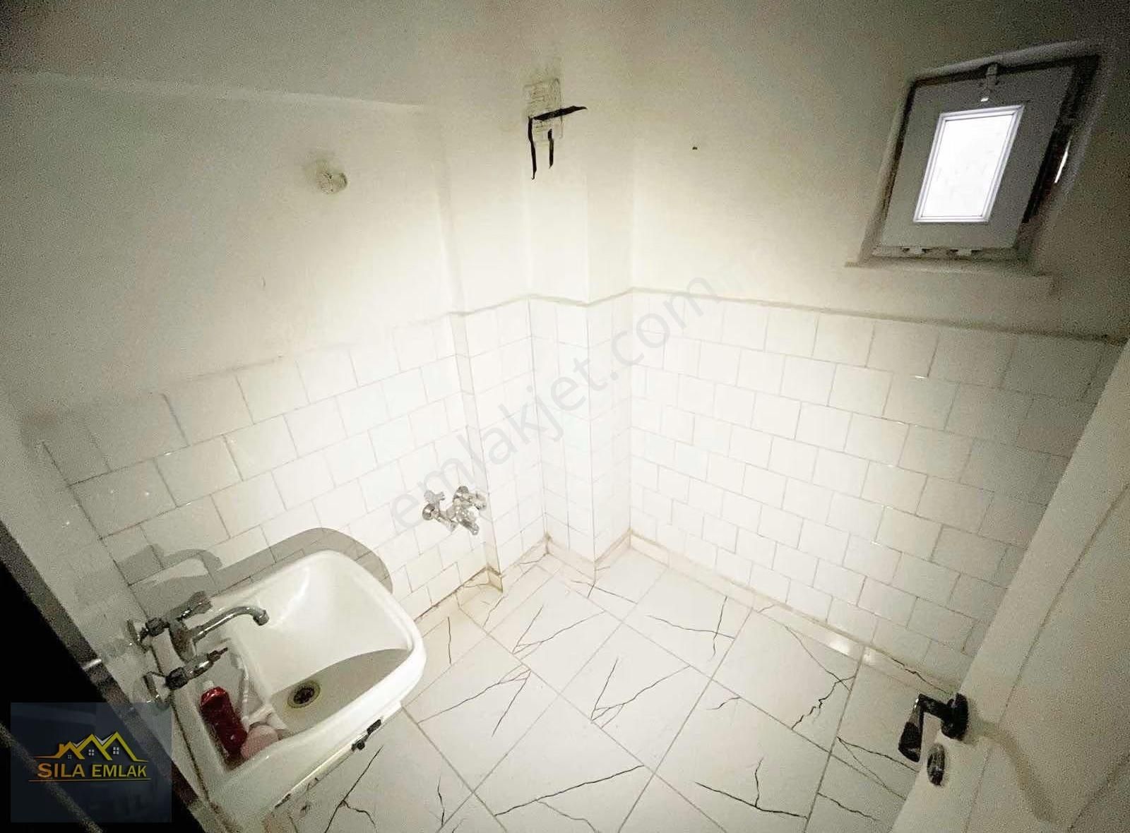 Mareşal Çakmak Mah. Merkezi Konum 2+1 Bahçe Kat Satılık Daire! - Görsel 17