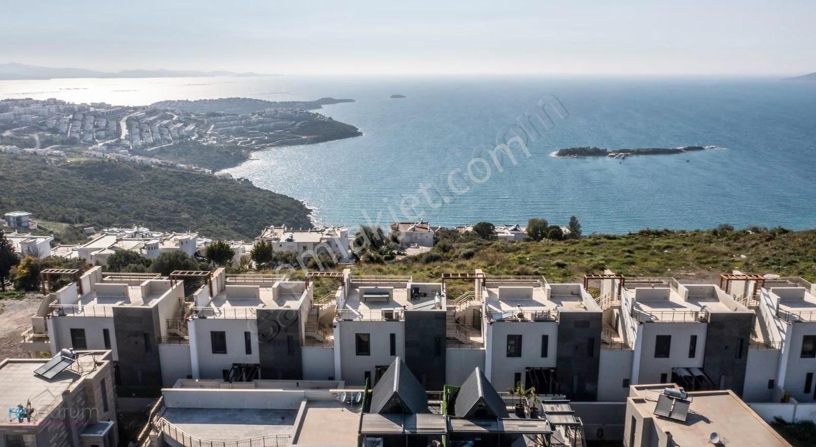 Bodrum Adabükünde Deniz & Göl Manzaralı Özel Havuzlu 4+1 Villa