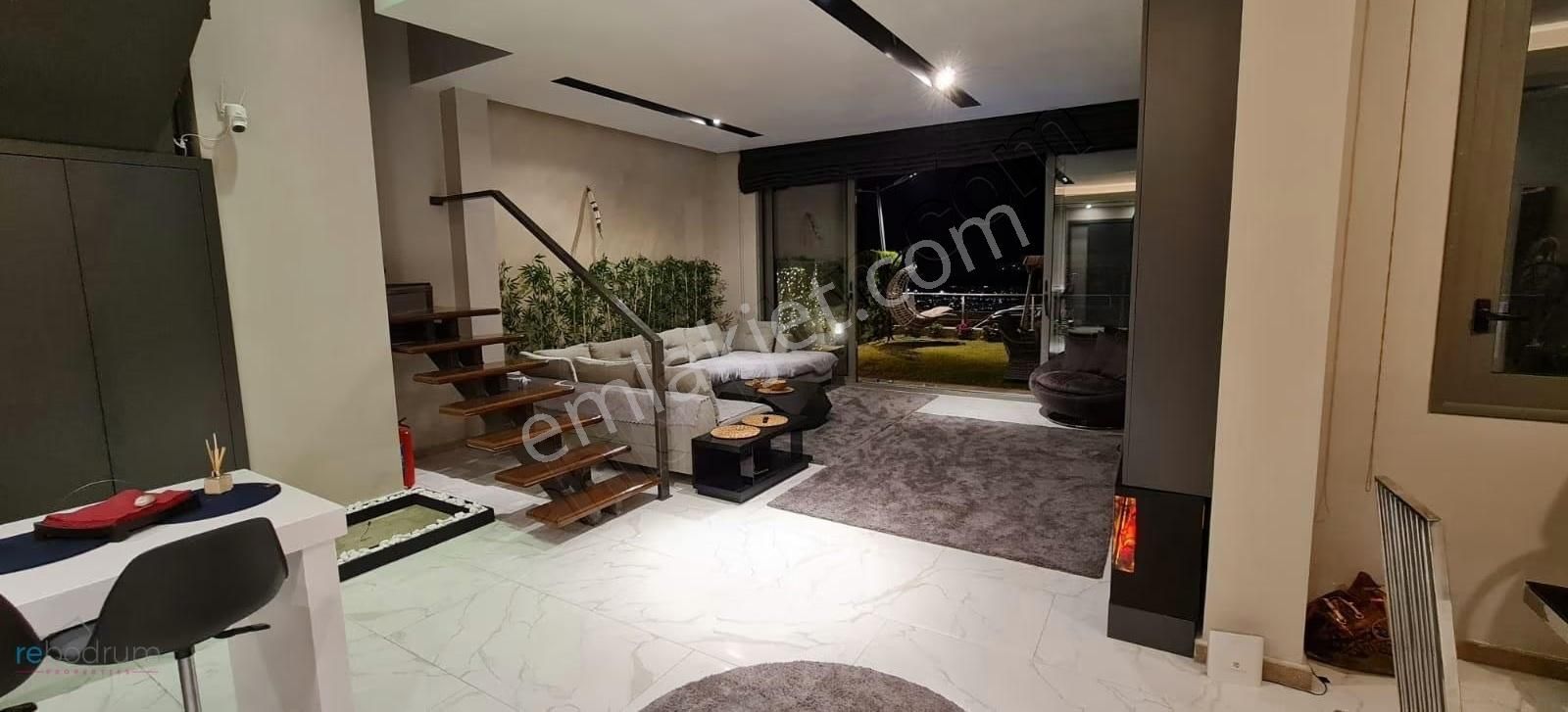 Bodrum Adabükünde Deniz & Göl Manzaralı Özel Havuzlu 4+1 Villa - Görsel 21
