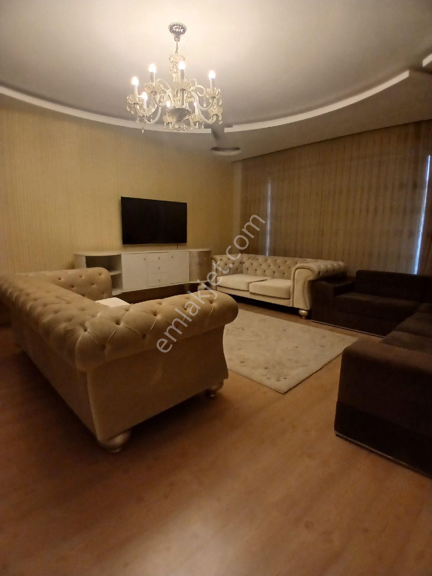 İzmir Torbalı Muratbey Mahallesinde Havuzlu Sitede 3+1 Full Eşyalı Kiralık - Görsel 12