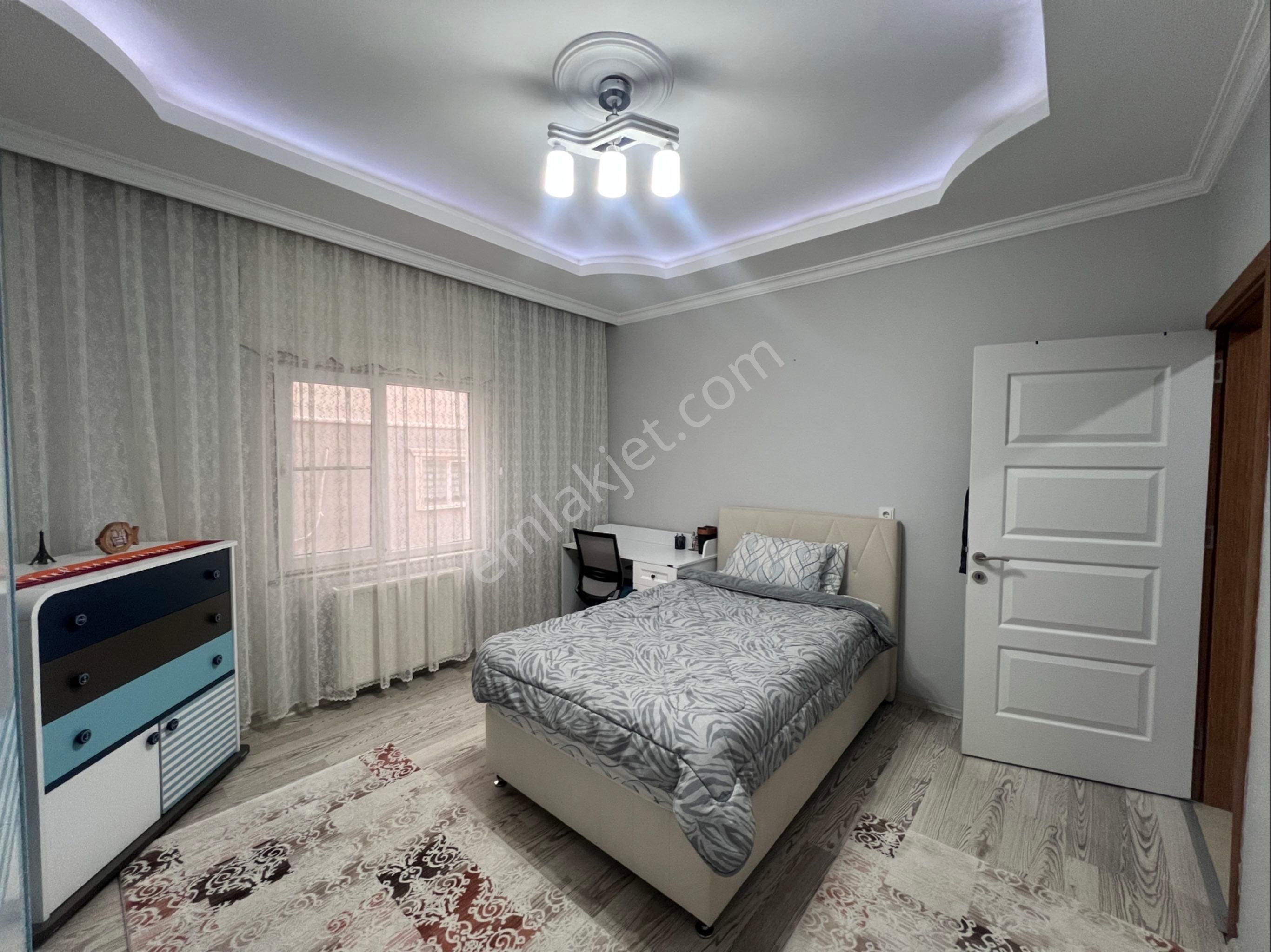 Murat Emlaktan Mardin Eğt.vearş Hastane Yanı 3+1 Dairemiz Satılıktır - Görsel 15