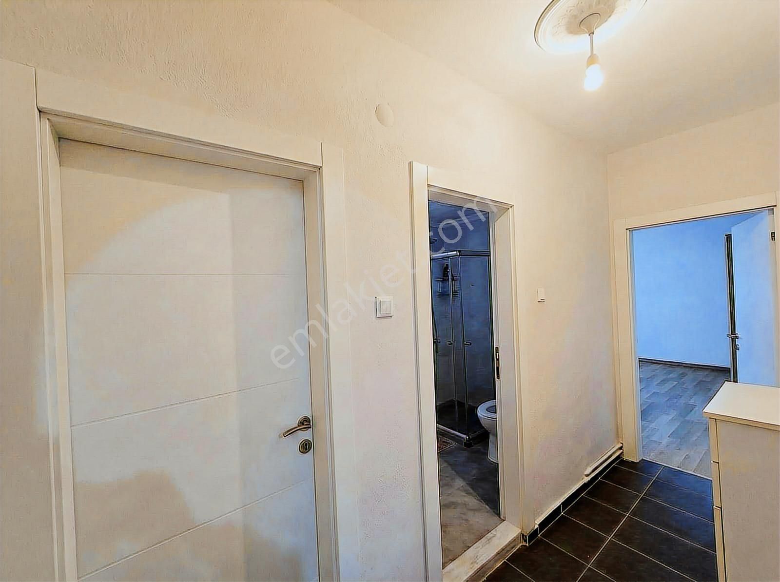 Naci Çakır Mah. Satılık 3+1 | Kombili, Balkonlu, Masrafsız Daire - Görsel 5