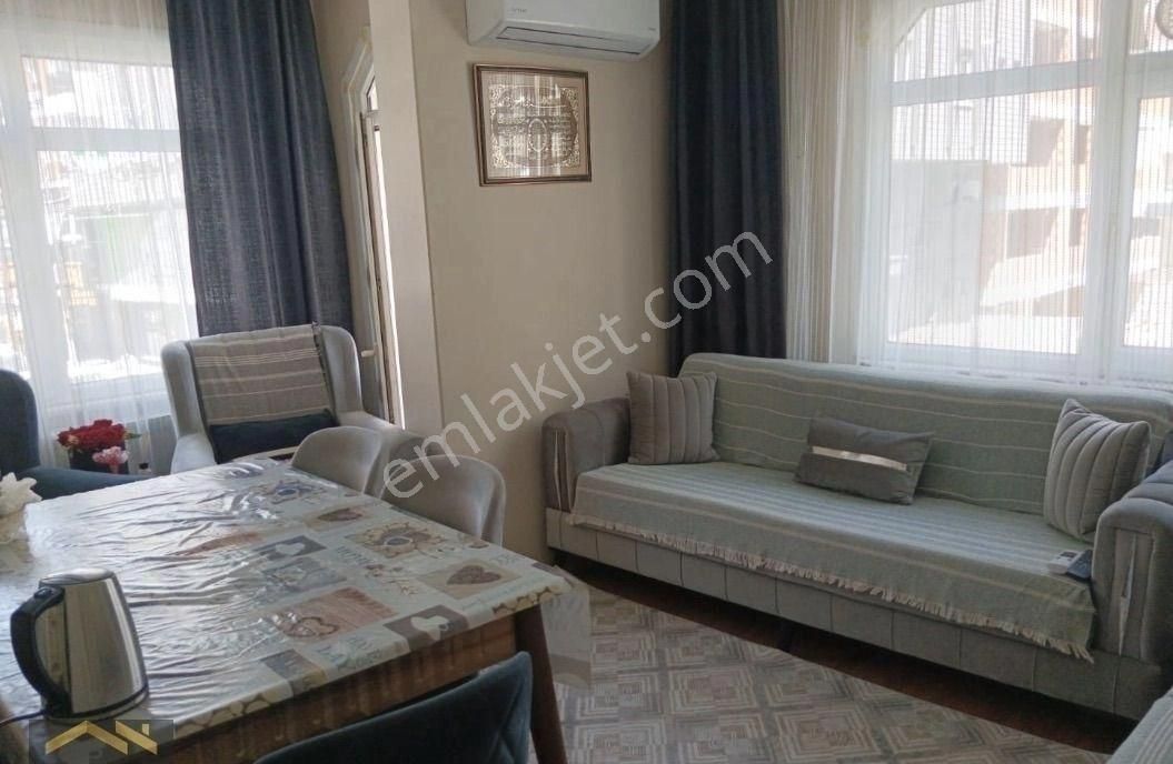 Bahçelievler Ahmet Yesevi Cad. Kiralık 1.kat 2+1 - Görsel 19