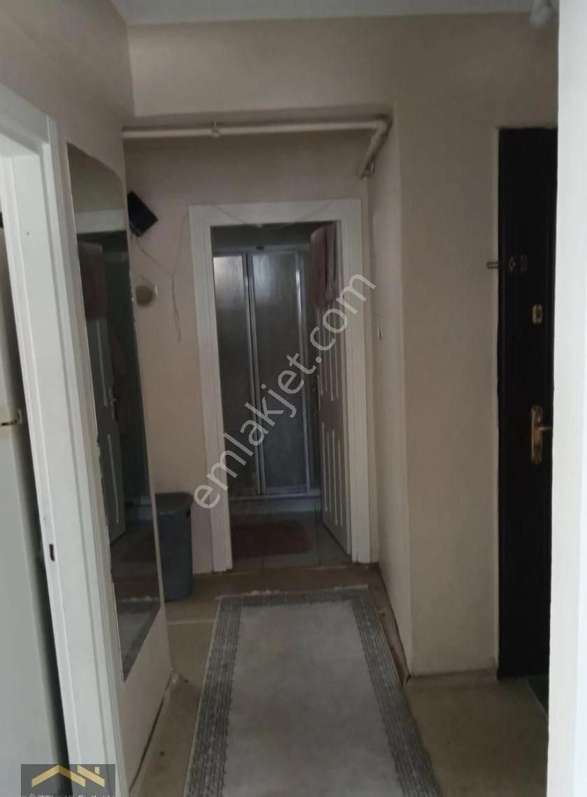 Bahçelievler Ahmet Yesevi Cad. Kiralık 1.kat 2+1 - Görsel 14