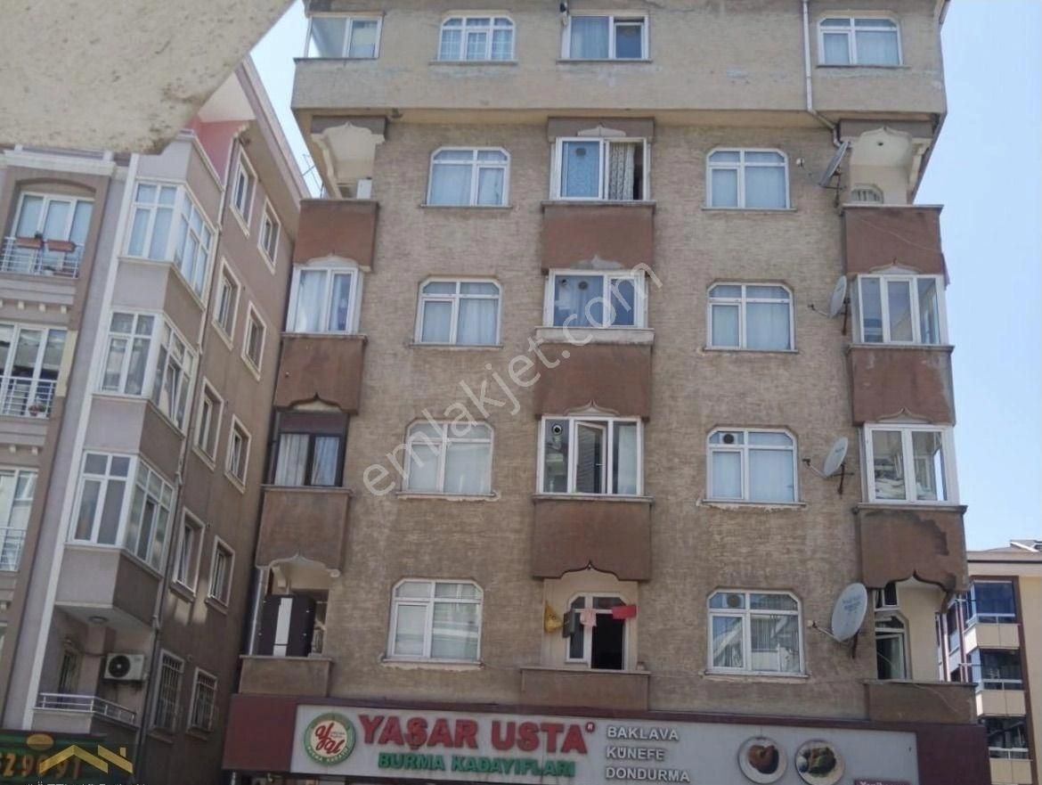 Bahçelievler Ahmet Yesevi Cad. Kiralık 1.kat 2+1 - Görsel 16