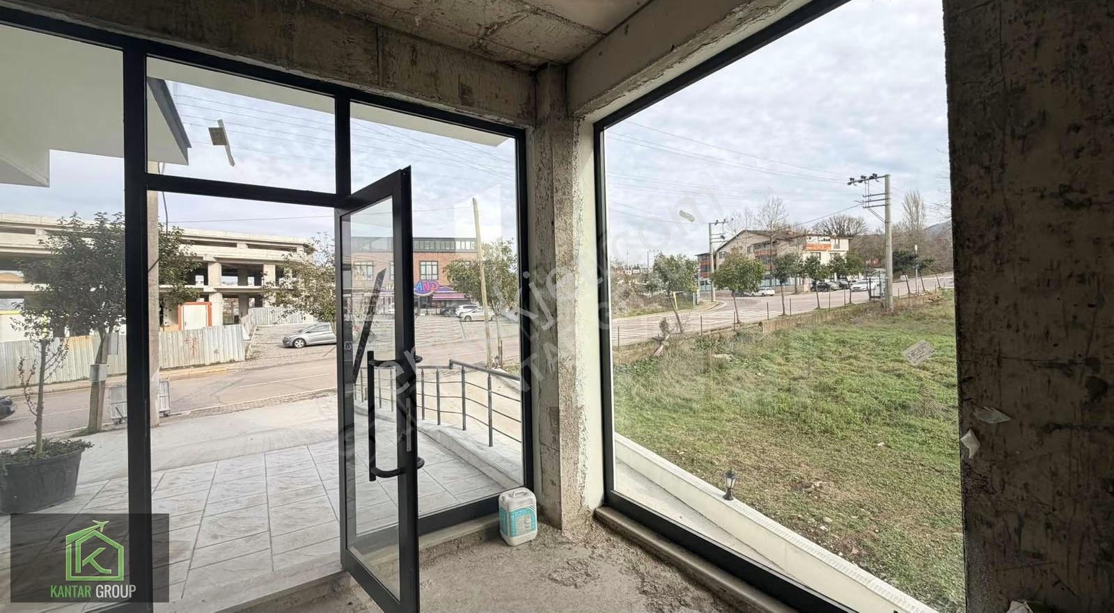 45 M2 Karşılama Bölümlü Satılık 2 Katlı 400 M² Dükkan - Görsel 4