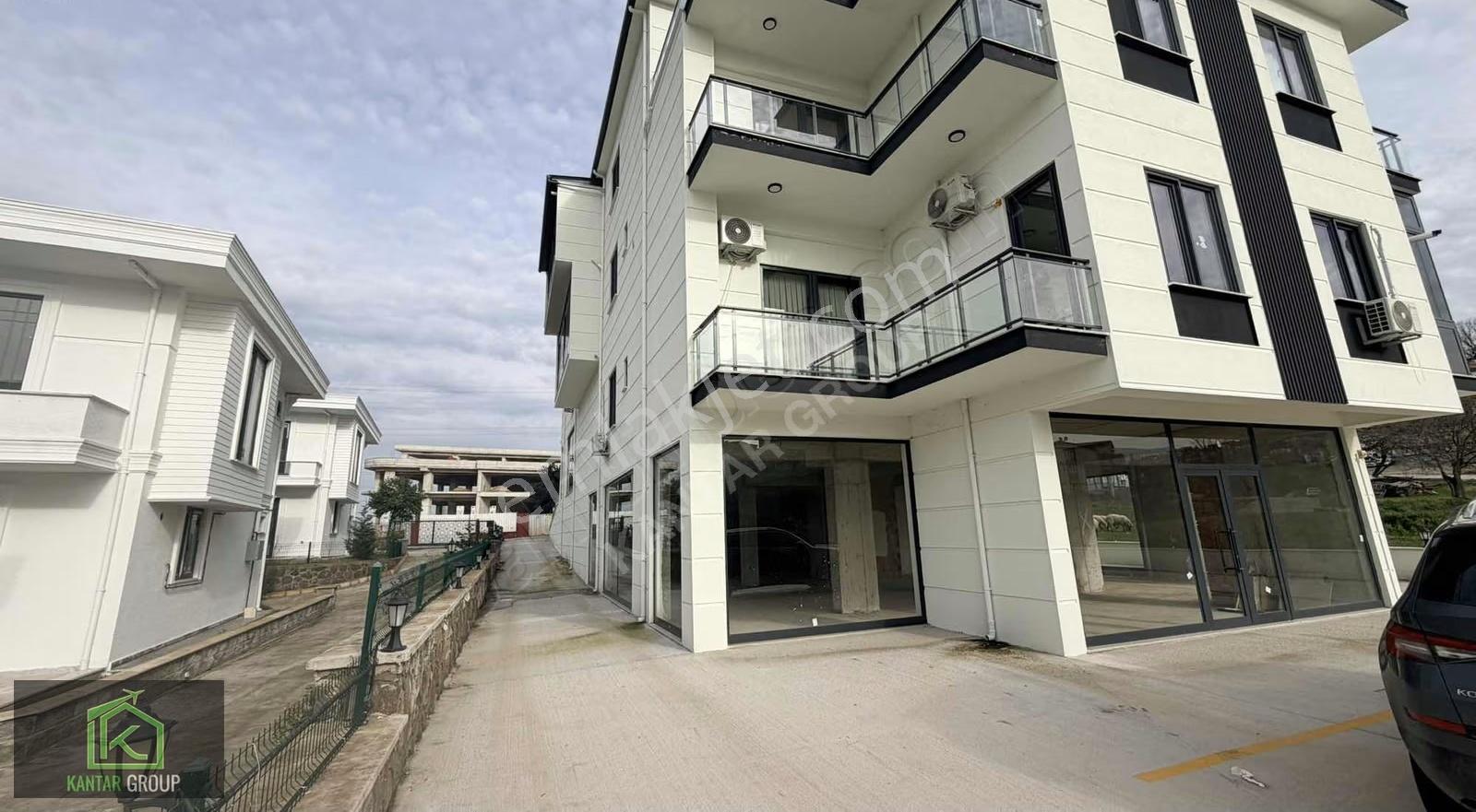 45 M2 Karşılama Bölümlü Satılık 2 Katlı 400 M² Dükkan - Görsel 9
