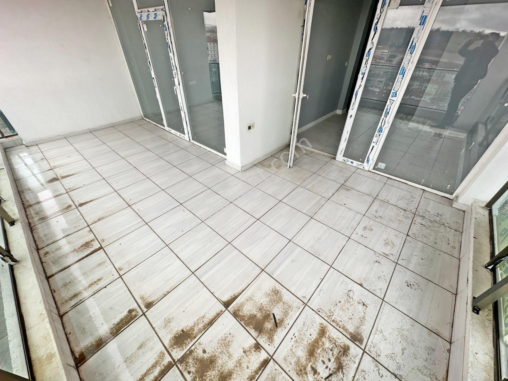 Keçiören De Site İçinde Full Krediye Uygun Sıfır Geniş 3.5+1 Manzaralı Daire - Görsel 33