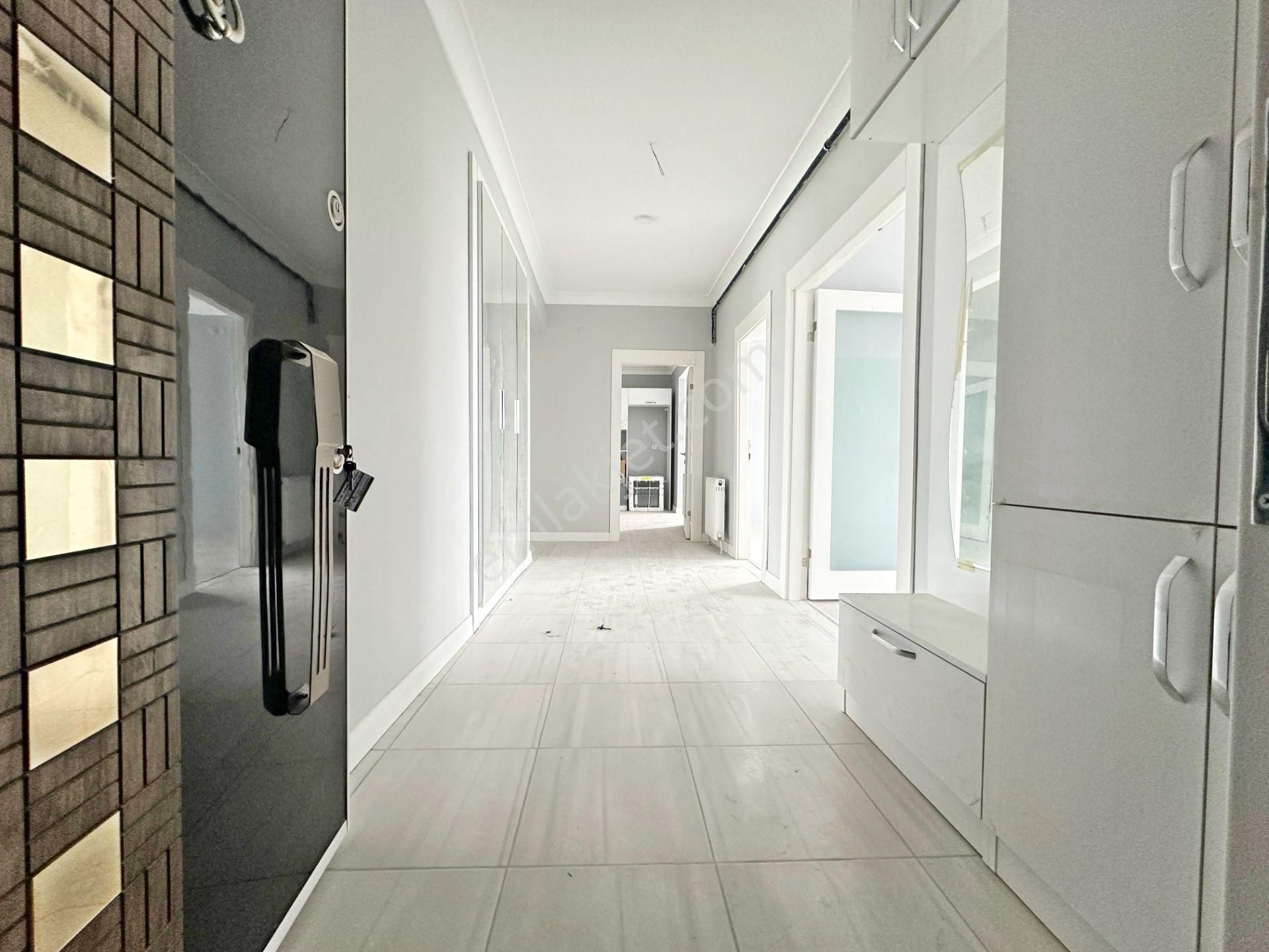 Keçiören De Site İçinde Full Krediye Uygun Sıfır Geniş 3.5+1 Manzaralı Daire - Görsel 13