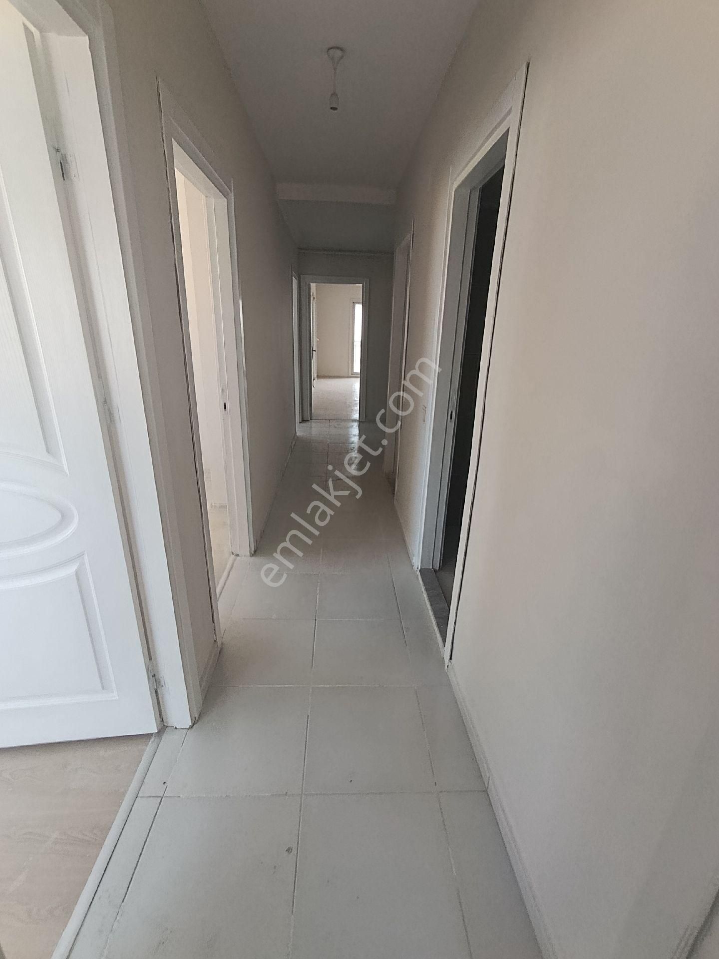 Osmangazide Cadde Üstü Kombili Kiralık 4+1 - Görsel 11