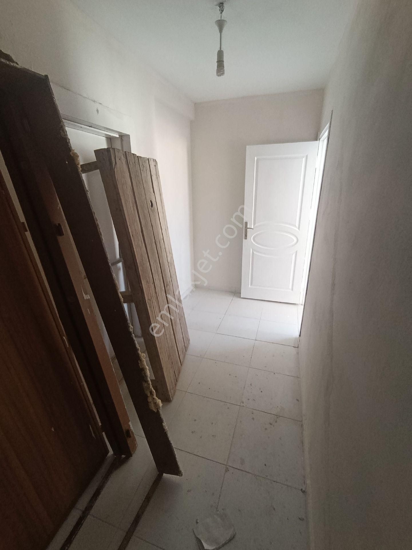 Osmangazide Cadde Üstü Kombili Kiralık 4+1 - Görsel 15