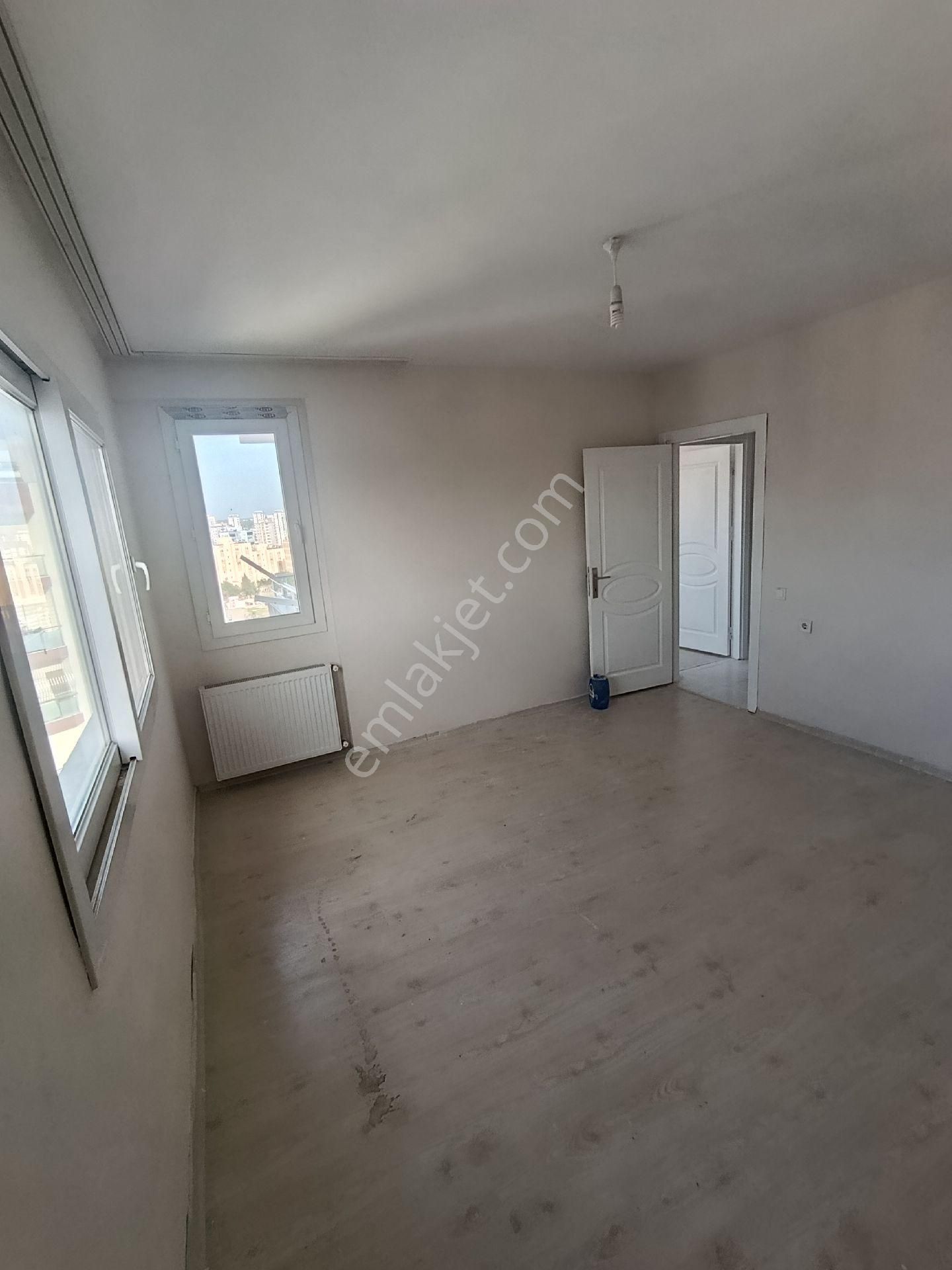 Osmangazide Cadde Üstü Kombili Kiralık 4+1 - Görsel 12