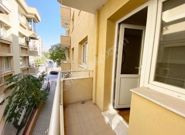 Turyap Buca'dan Hasanağa Park Dibi Ana Cadde Üzerinde Harika 3+1 - Görsel 24