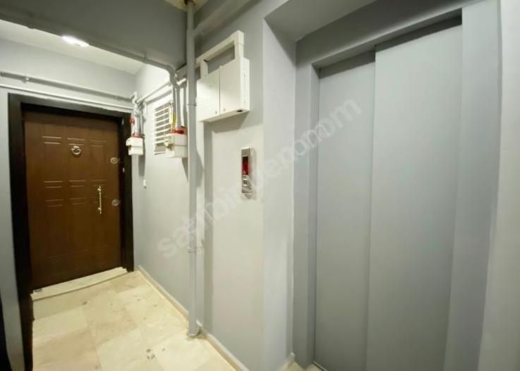 Turyap Buca'dan Hasanağa Park Dibi Ana Cadde Üzerinde Harika 3+1 - Görsel 10