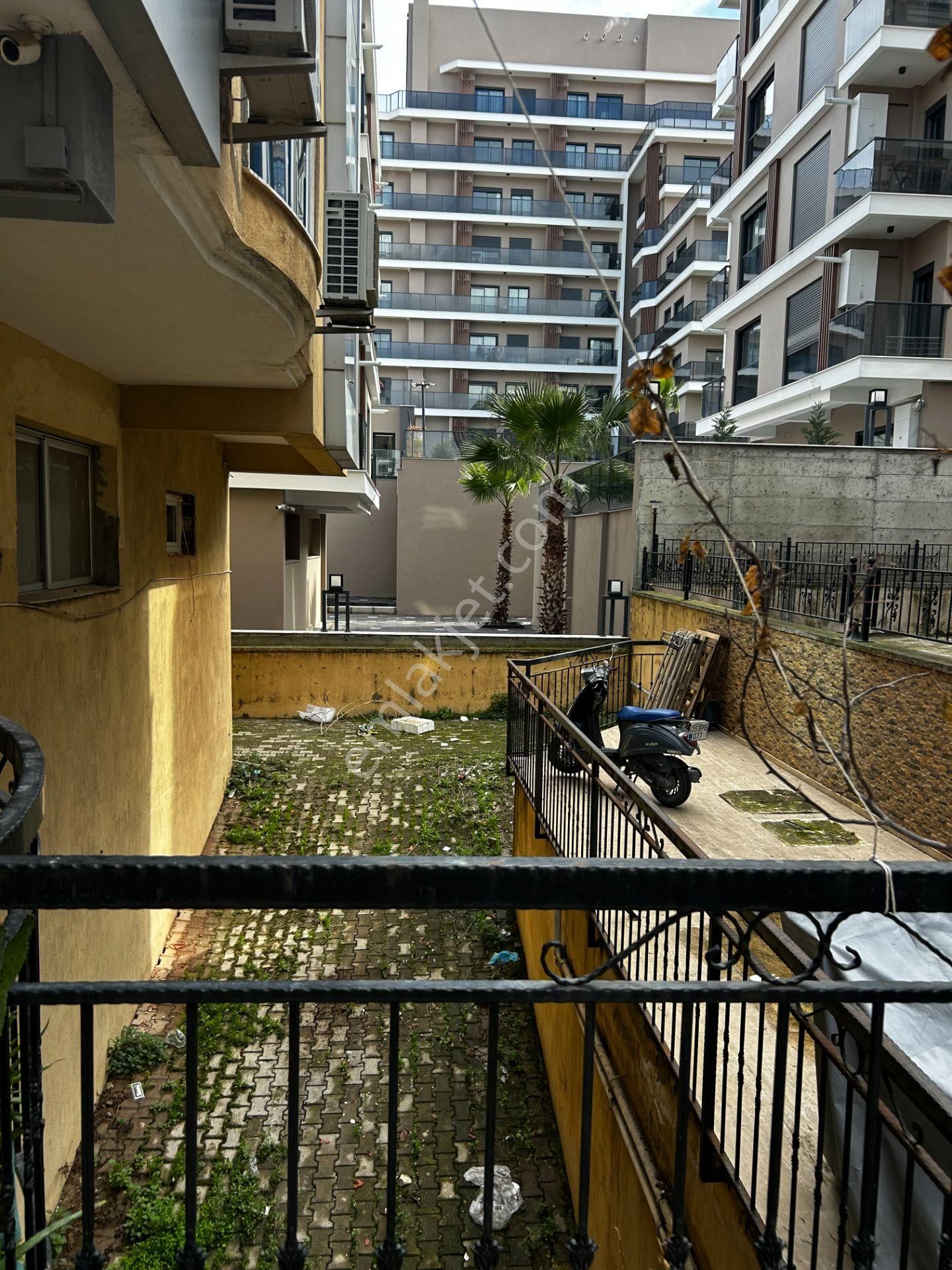 Turyap Buca'dan Hasanağa Park Dibi Ana Cadde Üzerinde Harika 3+1 - Görsel 5