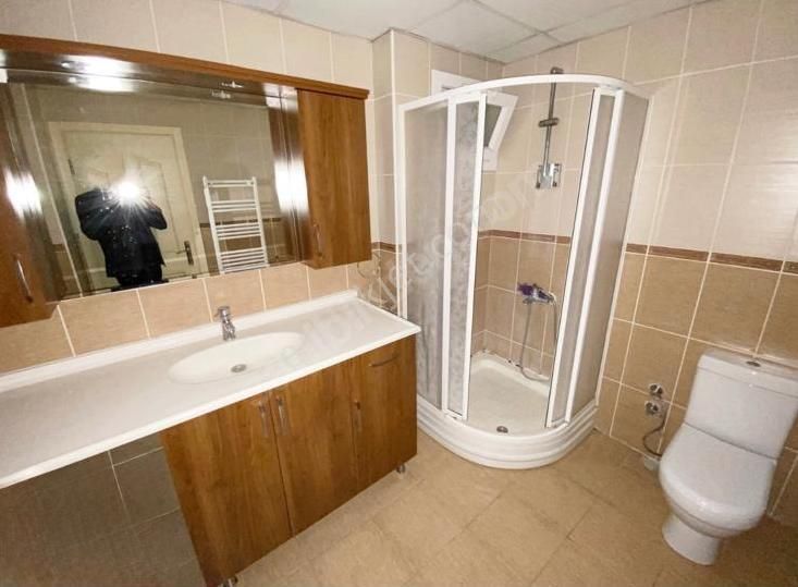 Turyap Buca'dan Hasanağa Park Dibi Ana Cadde Üzerinde Harika 3+1 - Görsel 21