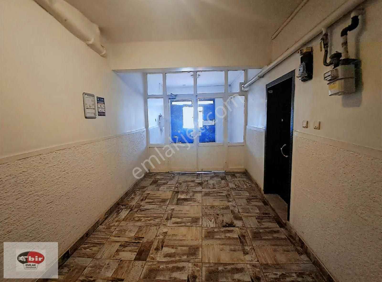 Esat Başçavuş Sokakta 3+1 Kombili Kiralık Daire - Görsel 34