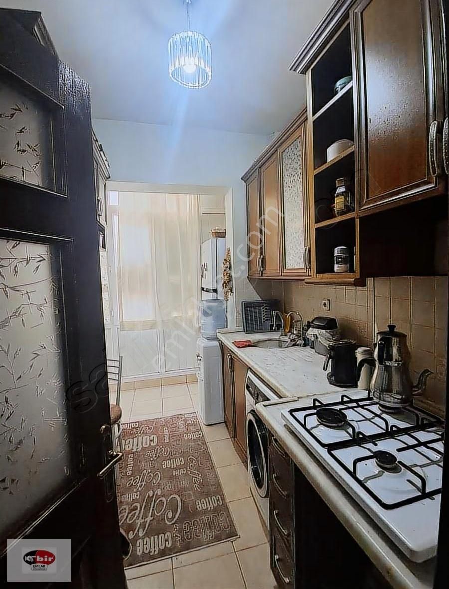 Esat Başçavuş Sokakta 3+1 Kombili Kiralık Daire - Görsel 16