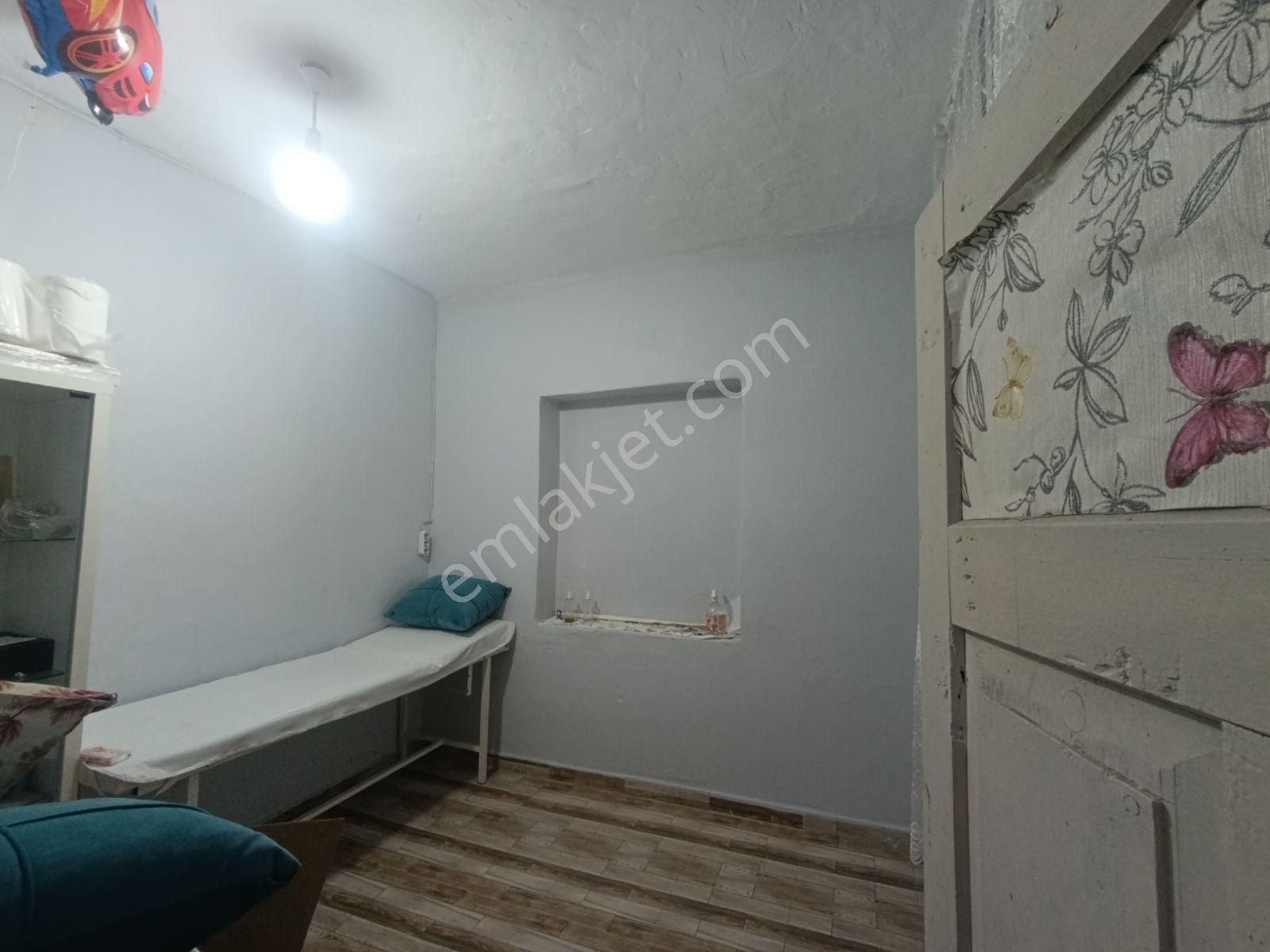 Anadolu Gayrimenkulden Saimbeyli De Satılık Ev Ve İşyeri - Görsel 21