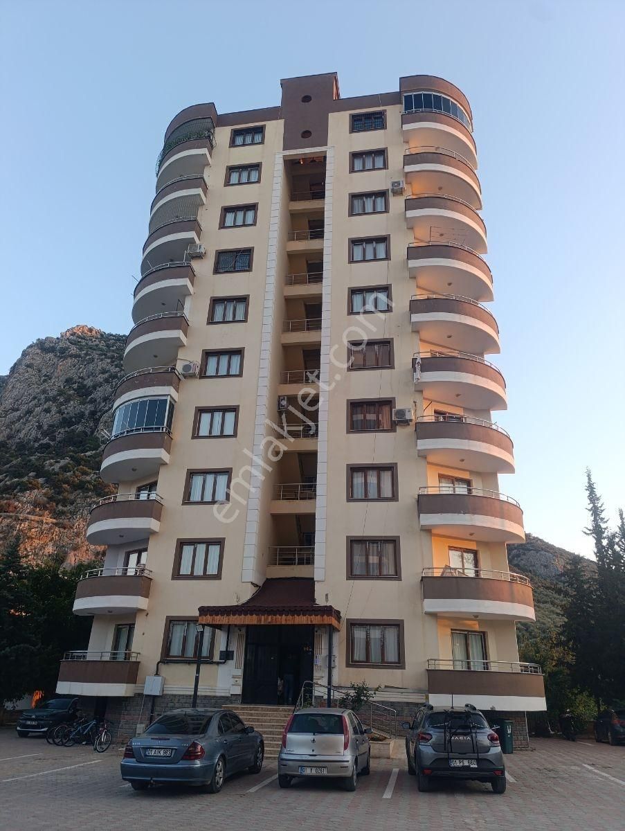 Anadolu Gayrimenkul Çarşı Merkezde 160 M² 3+1