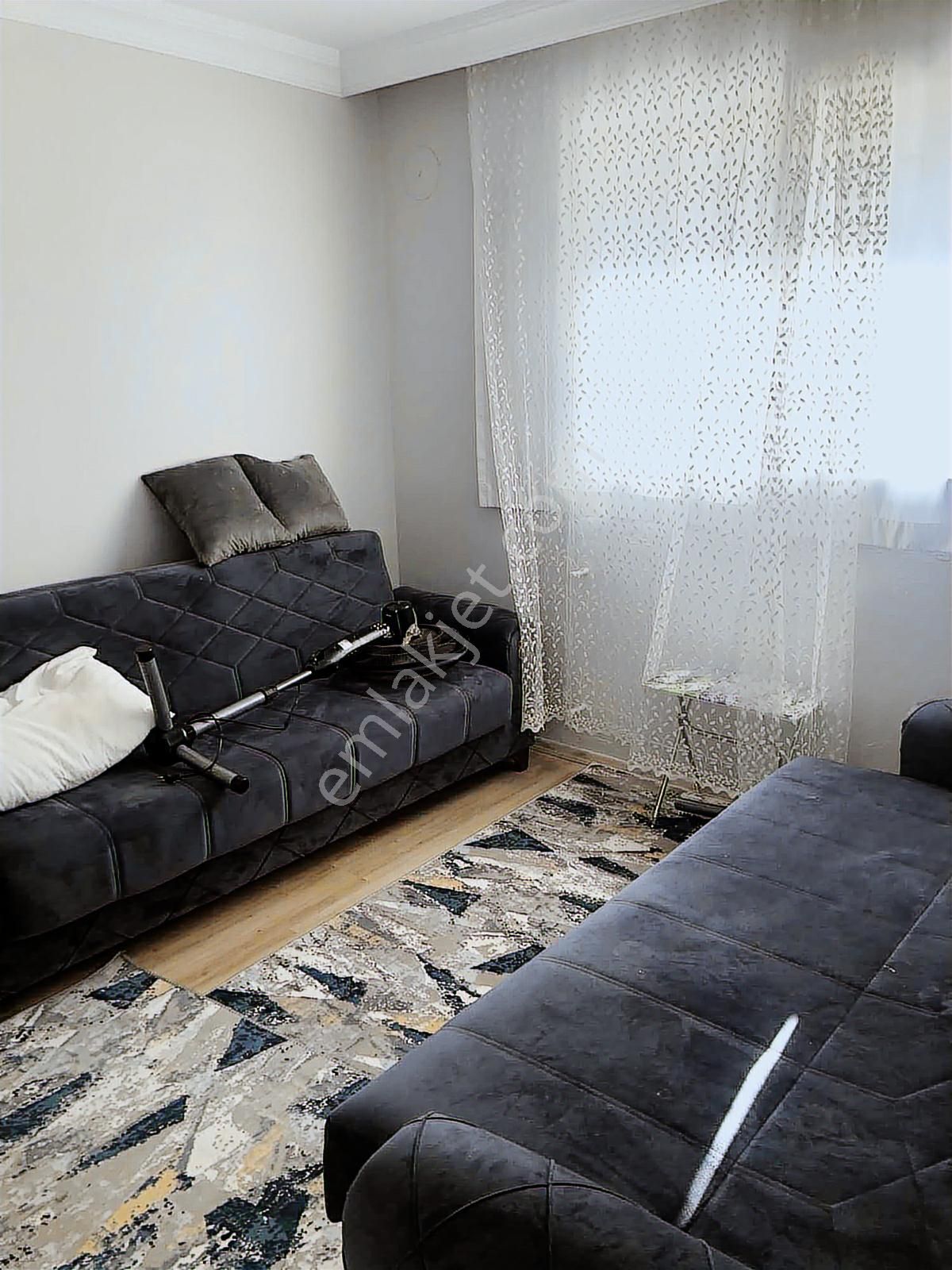 Anadolu Gayrimenkulden İki Katlı Büyük Bahçeli Müstakil Ev - Görsel 31