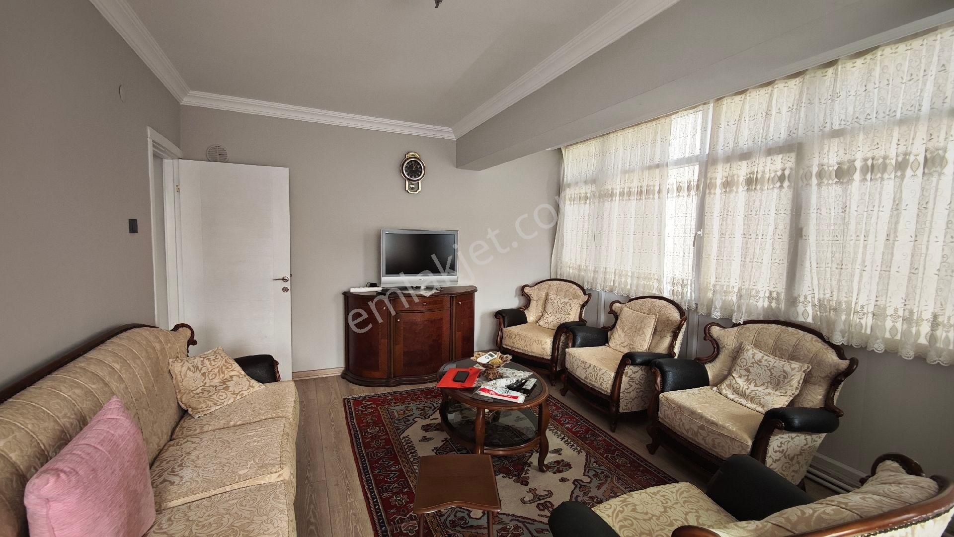 Güzelbahçe Yalı Mh Plaj Dibinde Kiralık 2+1 Full Eşyalı - Görsel 28