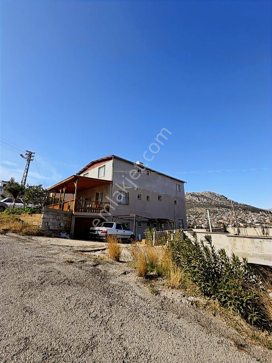 Anadolu Gayrimenkulden 3 Katlı Müstakil - Görsel 5