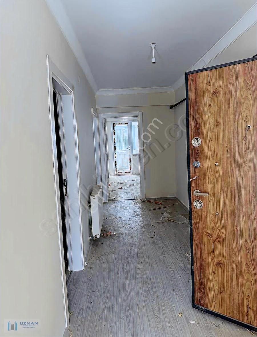 Uzman'dan Atatürk Caddesi Yakını 3+1 Otopark Üstü Daire - Görsel 5