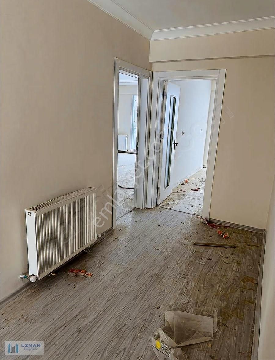 Uzman'dan Atatürk Caddesi Yakını 3+1 Otopark Üstü Daire - Görsel 3