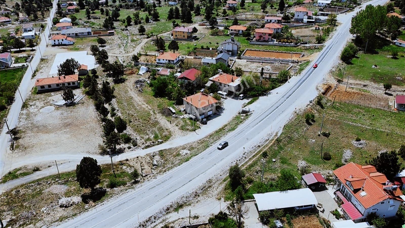 Uğur'dan Yayla Ceylan Da Köyiçi İmarlı 1553 M2 Satılık Arazi - Görsel 2