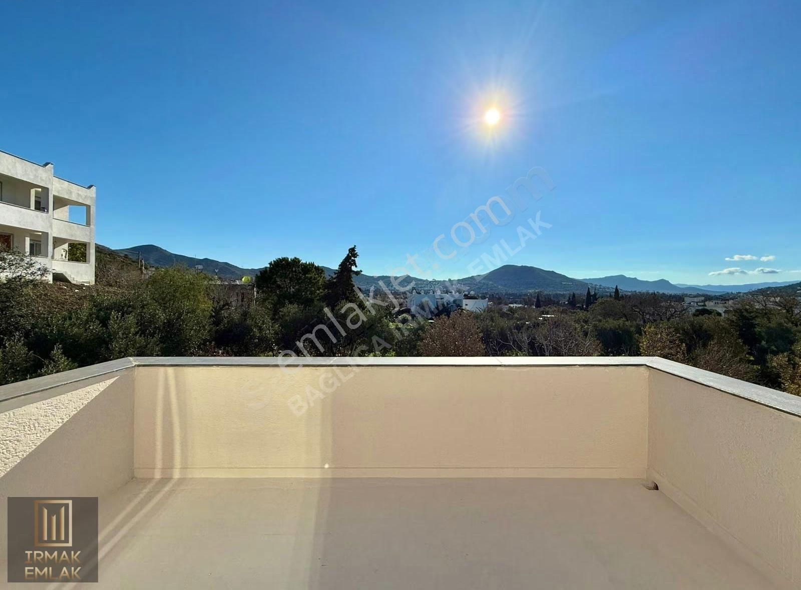 Gümüşlük 4+1 | 450 M2 Arsa | Yerden Isıtma | Solar Sistem - Görsel 3