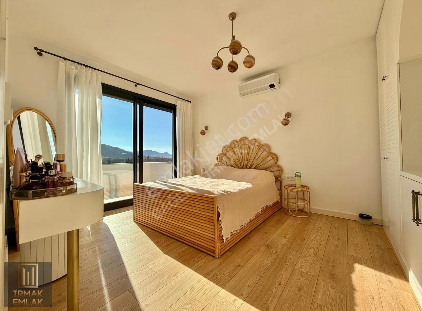 Gümüşlük 4+1 | 450 M2 Arsa | Yerden Isıtma | Solar Sistem - Görsel 16