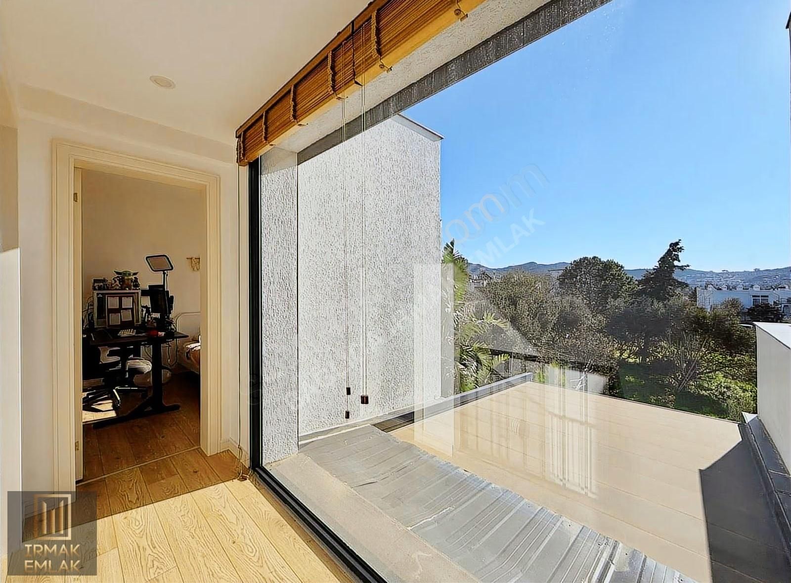 Gümüşlük 4+1 | 450 M2 Arsa | Yerden Isıtma | Solar Sistem - Görsel 8