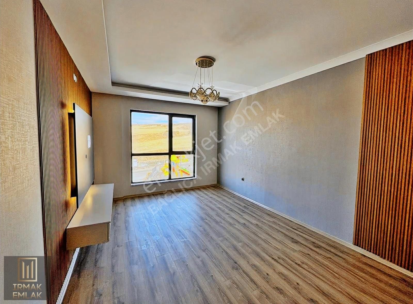 Irmak Emlak-atayurt Mah. 2 Blok Site 2+1 Bağımsız Mutfak Daire - Görsel 2