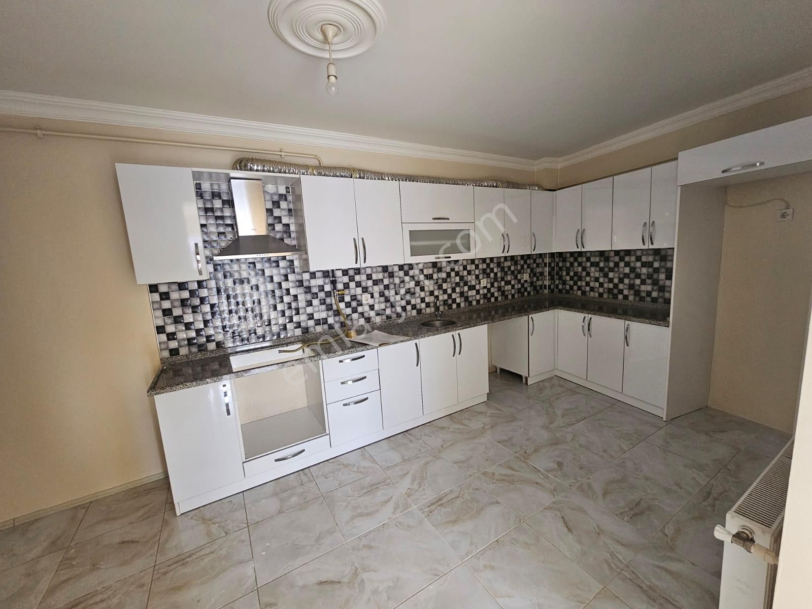 A101 Market Üstü Cadde Üzeri 130m² 3+1 Kiralık Arakat Daire - Görsel 13