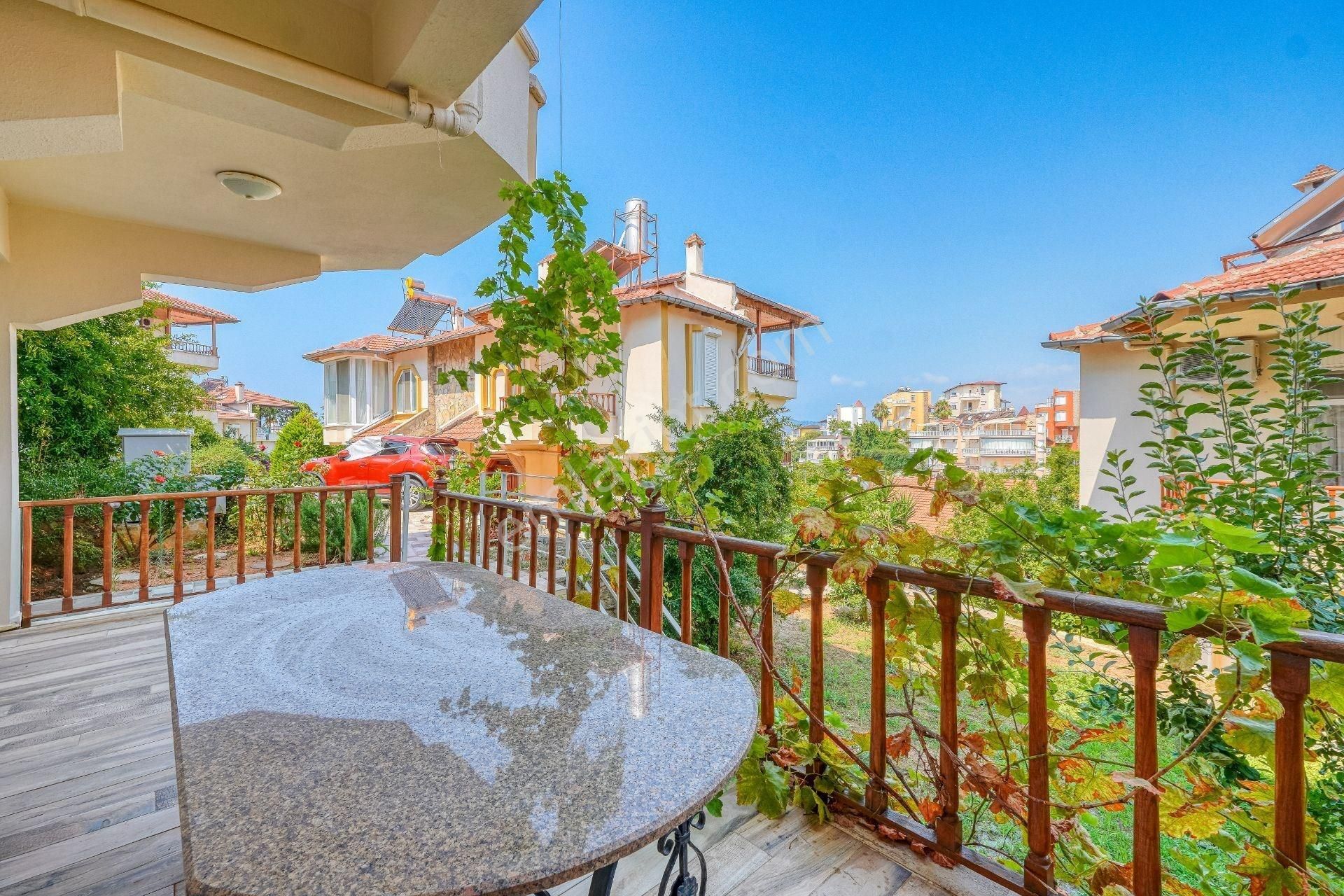 Alanya / Kestel’de Deniz Manzaralı 3+1 Satılık Villa - Görsel 19