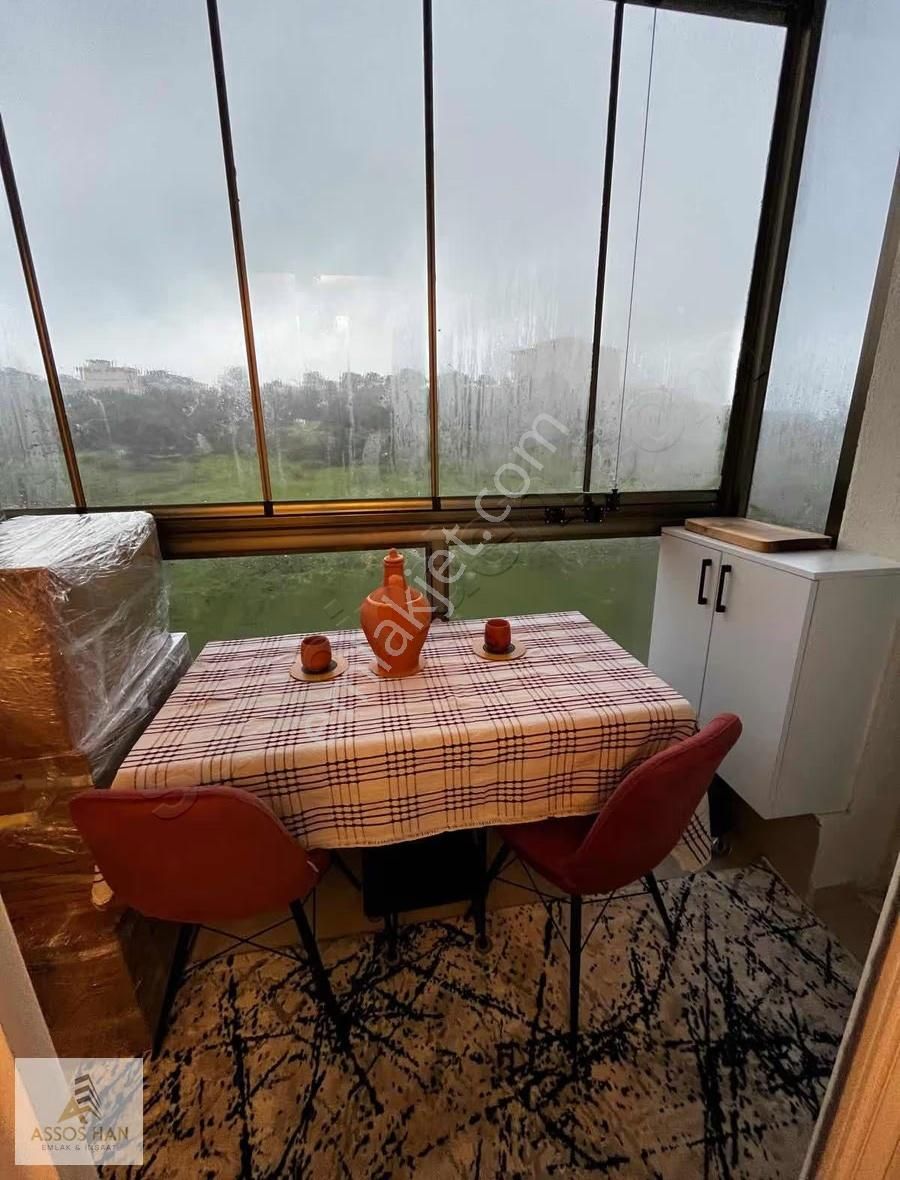 Assos Han Emlak'tan Teras Cafe Üstü Satılık 1+1 Eşyalı Daire - Görsel 14