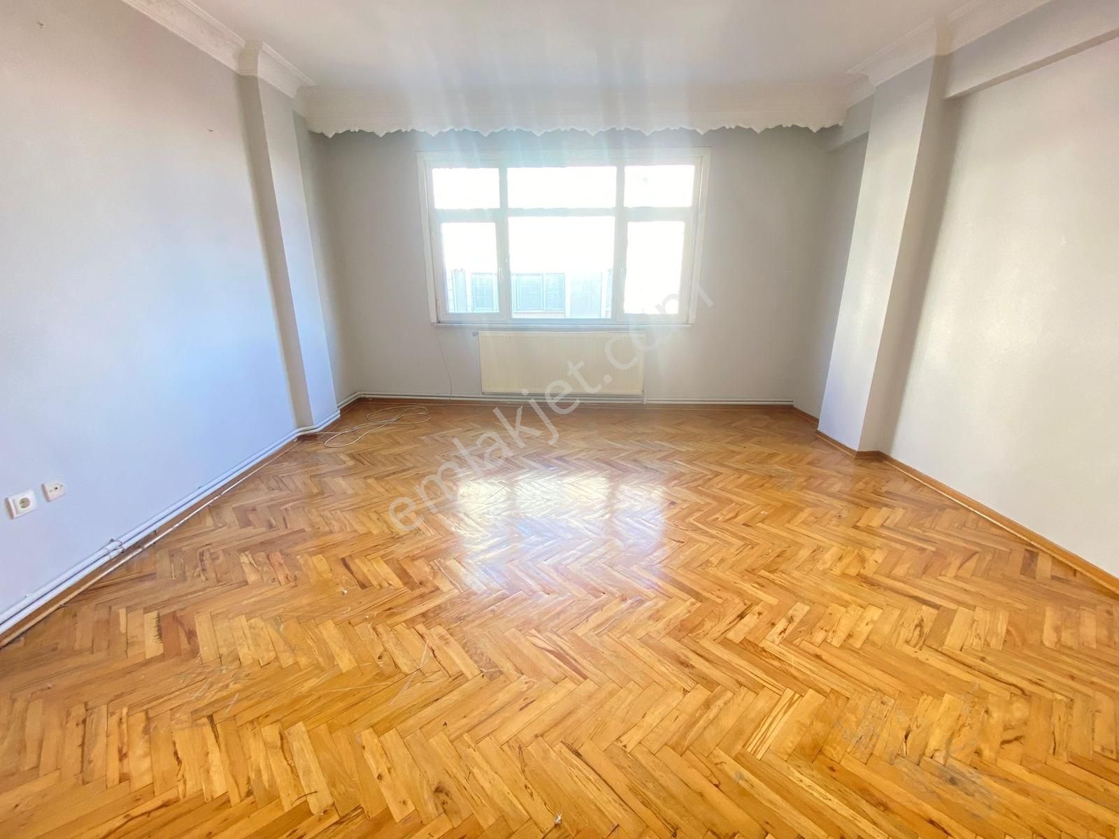 ╣goped╠ Çarşamba Pazarı Yanında Kiralık 120m2 Daire 3+1 Ve 2.kat - Görsel 2