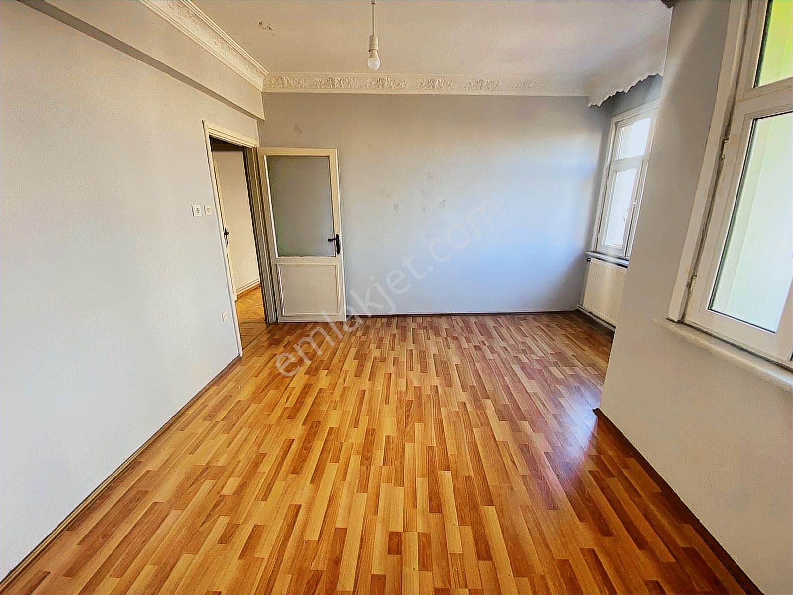 ╣goped╠ Çarşamba Pazarı Yanında Kiralık 120m2 Daire 3+1 Ve 2.kat - Görsel 7