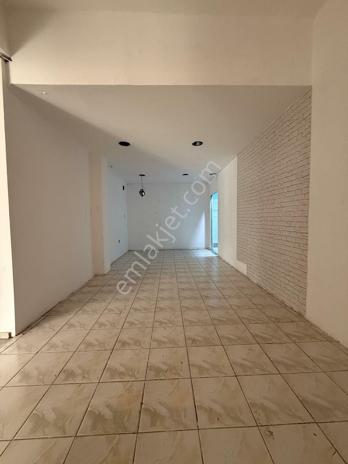 Beylikdüzü Barış Mahallesinde Merkezde 200 M2 Kiralik - Görsel 5