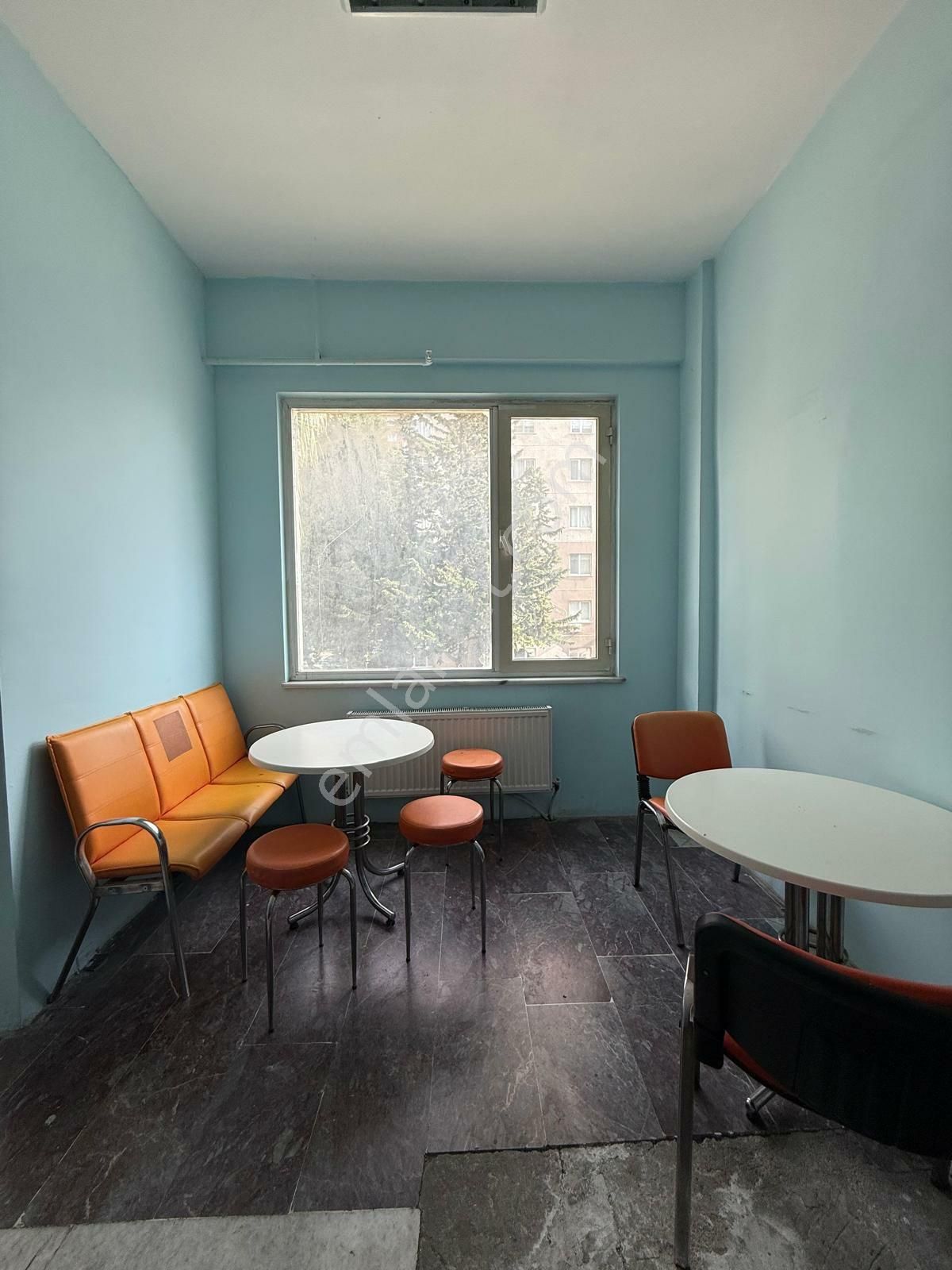 Beylikdüzü Barış Mahallesinde Merkezde 200 M2 Kiralik - Görsel 15