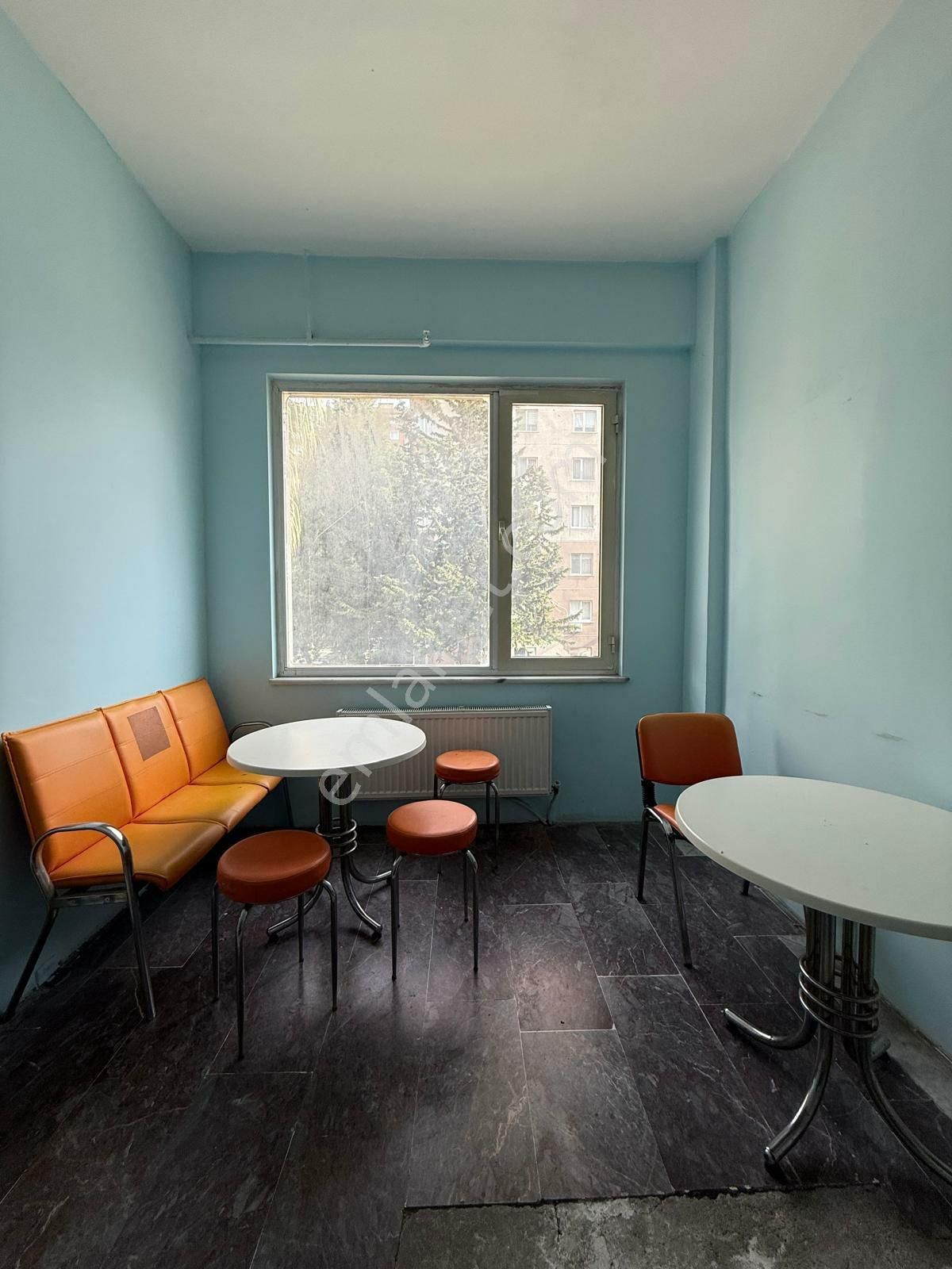 Beylikdüzü Barış Mahallesinde Merkezde 200 M2 Kiralik - Görsel 14