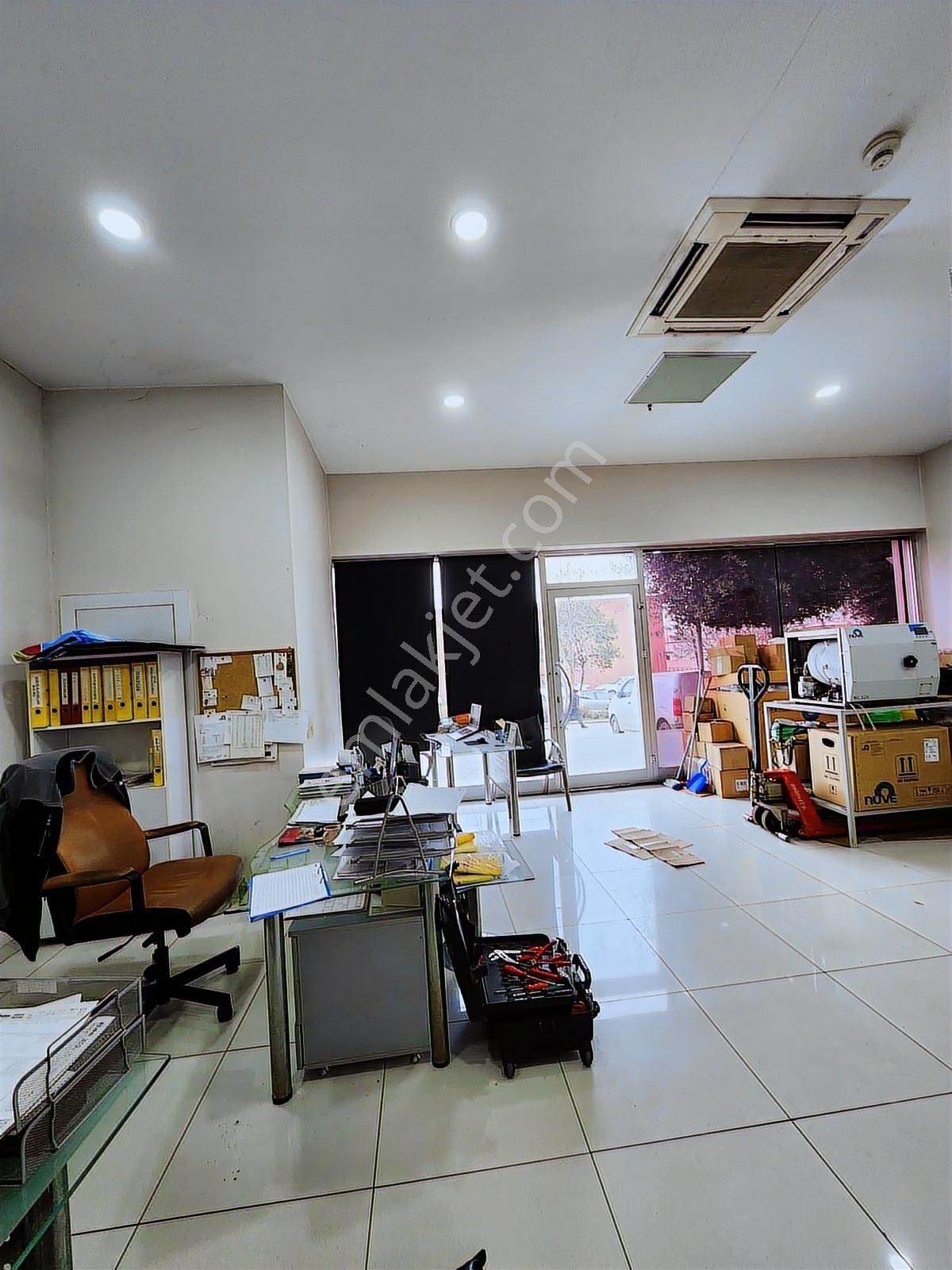 Nish İstanbul Ön Cephe, Köşe Ve Bahçe Kullanımlı Kiralık Mağaza - Görsel 19