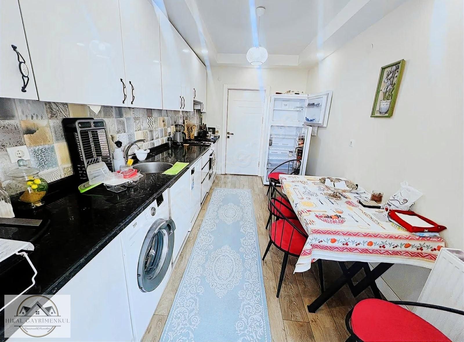 Hilal Gayrimenkulden Çiçek Gibi Eşyalı Kombili Ebeveyn Banyolu - Görsel 15