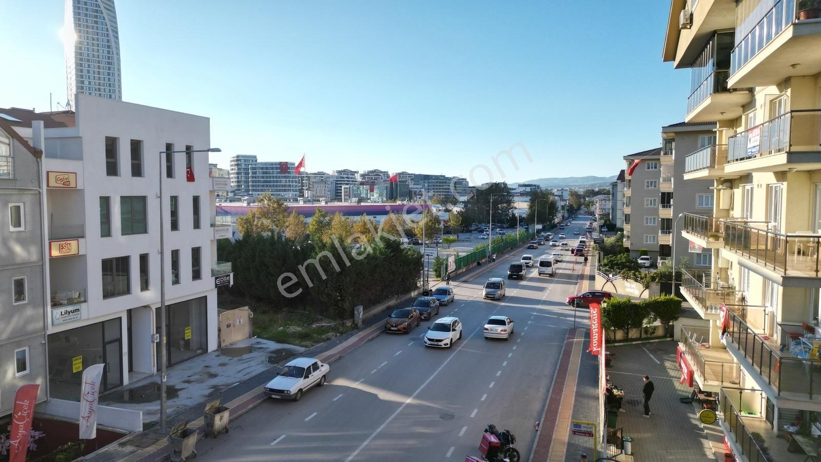 Geçit Özdilek Yanı Ana Cadde Üzeri 120 M2 Kiralık Dükkan - Görsel 3