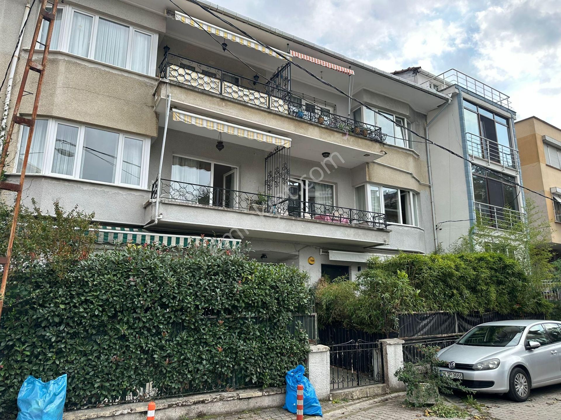 Tarabya Merkezi Konumda, Çift Balkonlu Ferah 2+1 Daire