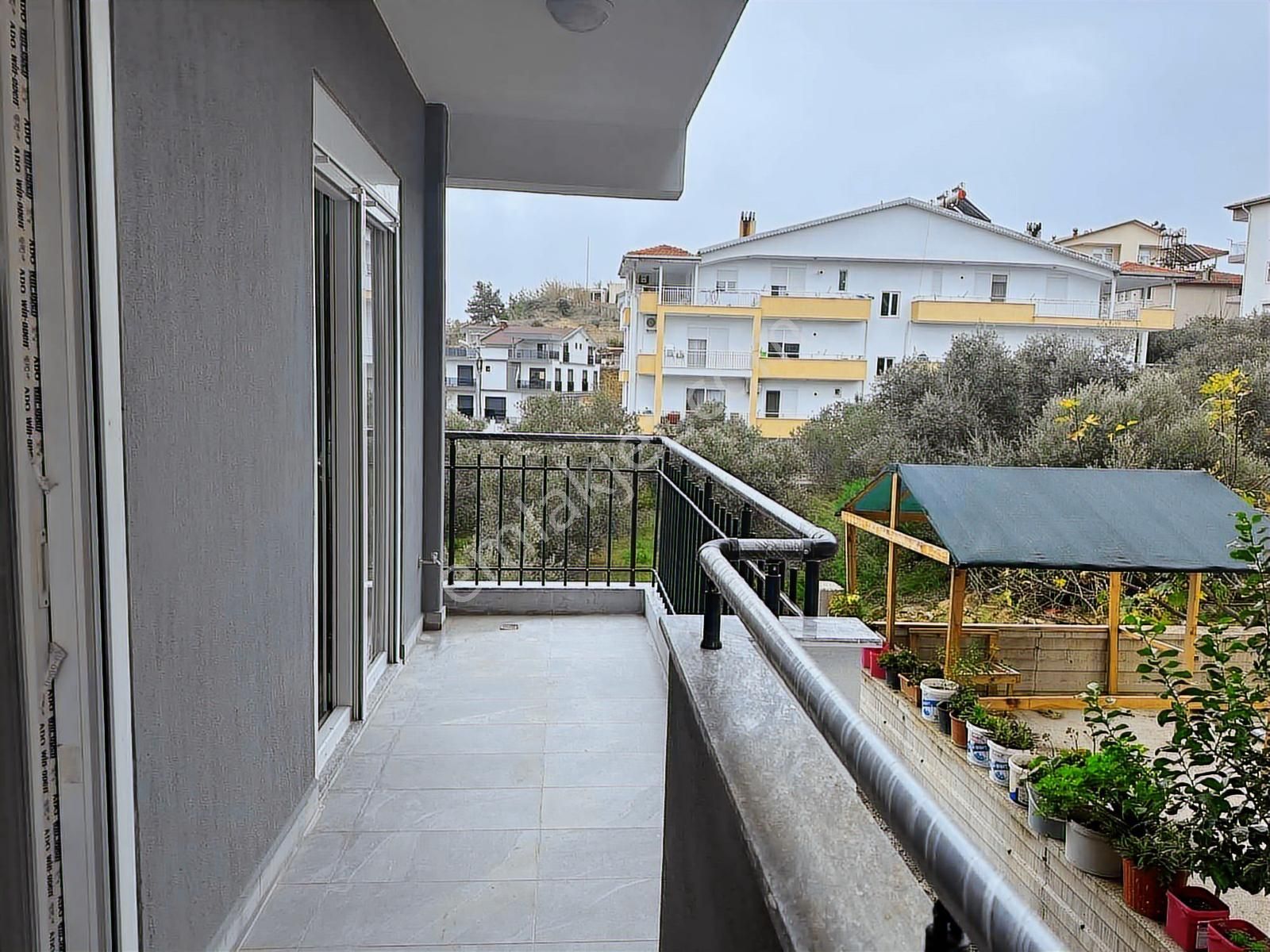 Ilıca'da Doğa Manzaralı 3+1 Satılık Dubleks Daire - Görsel 3