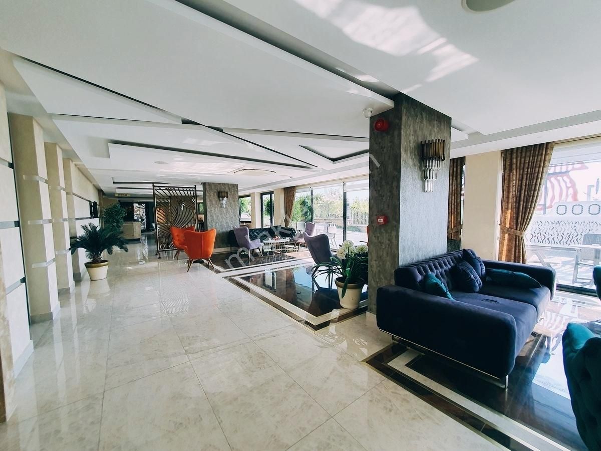 Konaklı Admıral 2+1 Eşyalı İkamete Uygun Lüks Site - Görsel 33