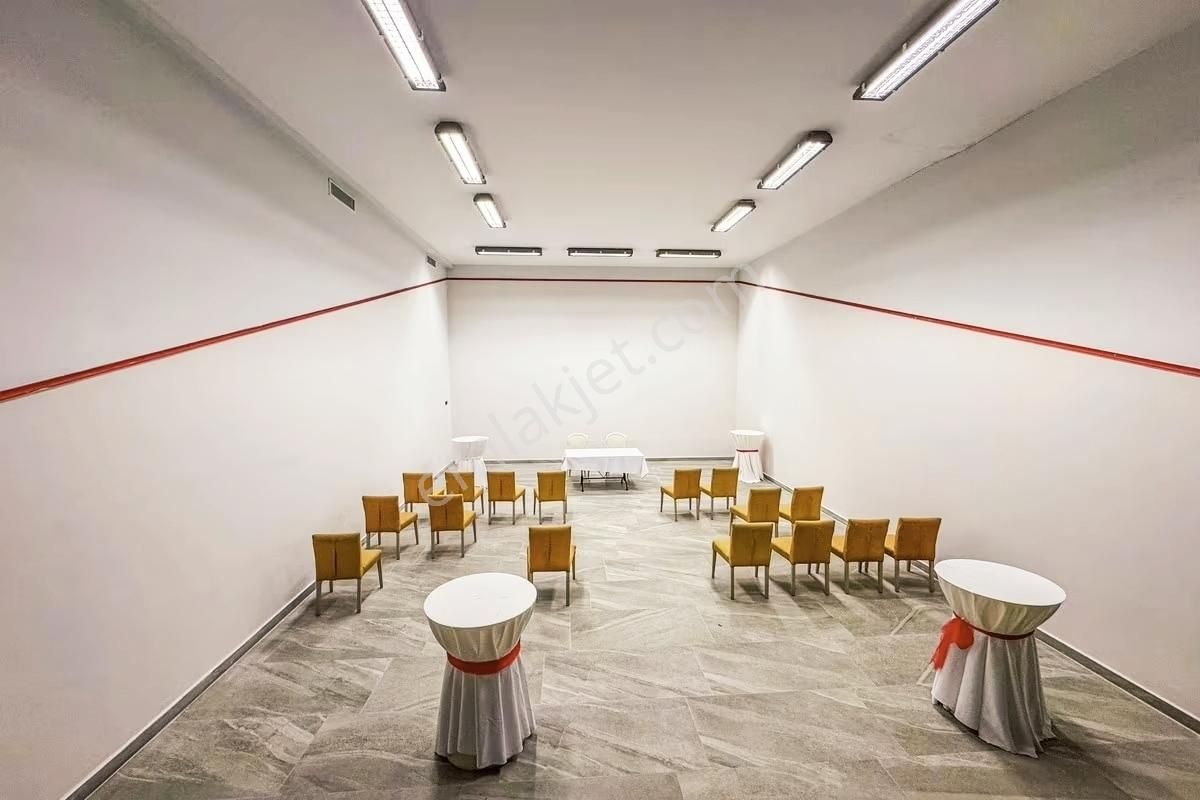 Konaklı Admıral 2+1 Eşyalı İkamete Uygun Lüks Site - Görsel 25