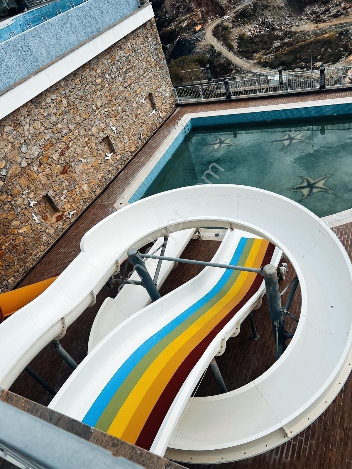 Konaklı Admıral 2+1 Eşyalı İkamete Uygun Lüks Site - Görsel 23